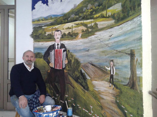 Цео Темнић на зидовима библиотеке